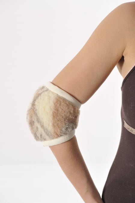 Summer knee brace